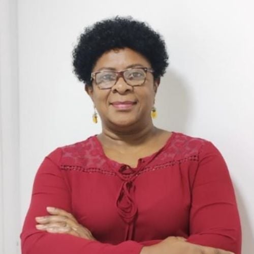 Célia Regina Monteiro Chaves