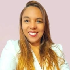 Andréa de Souza Moraes